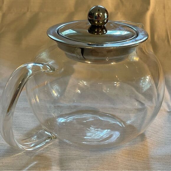 Glass Blooming Teapot with stainless steal lid - Picture 3 of 11